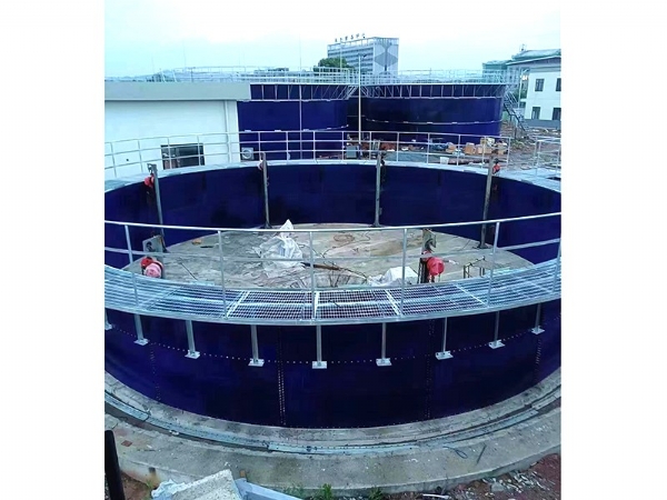 江西上饒大型污水處理項目施工中